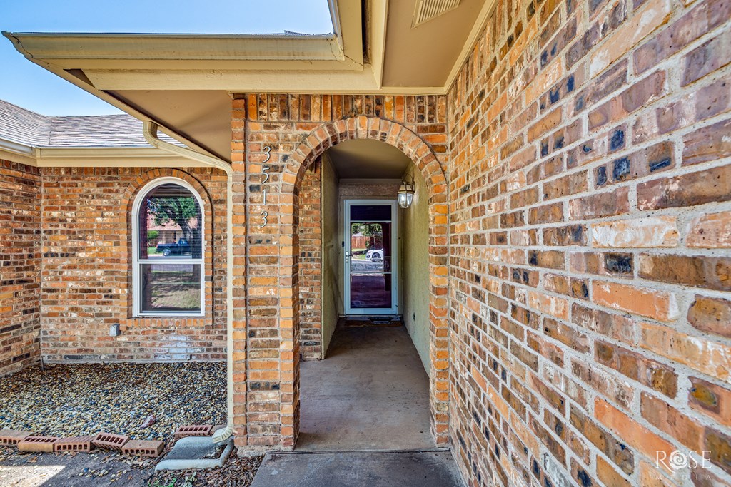 3513 Ridgecrest Lane Property Photo 6