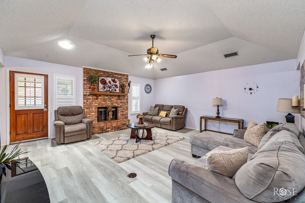 3513 Ridgecrest Lane Property Photo 8