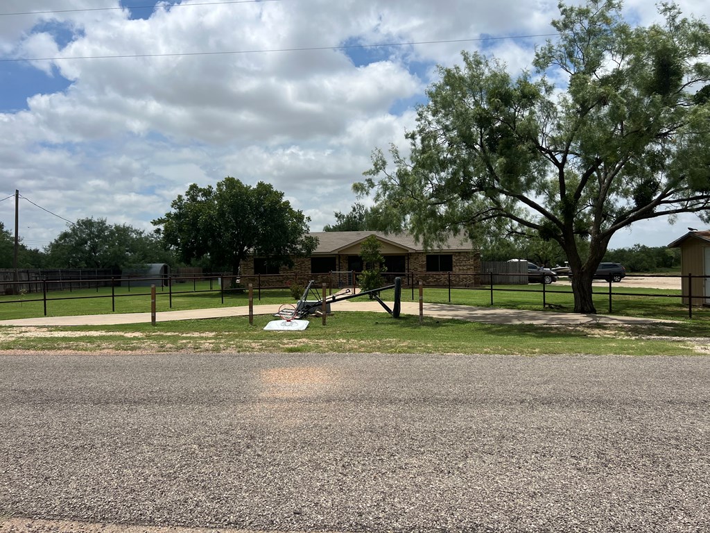 7809 Alma Jo Dr Property Photo 2