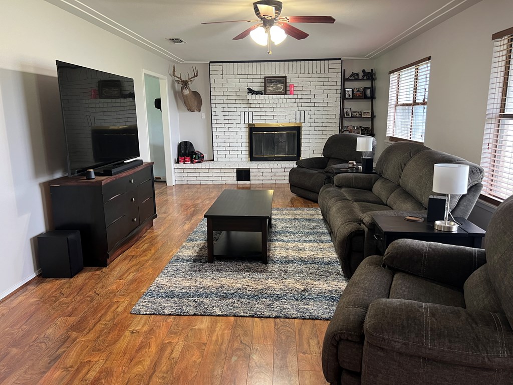 7809 Alma Jo Dr Property Photo 8