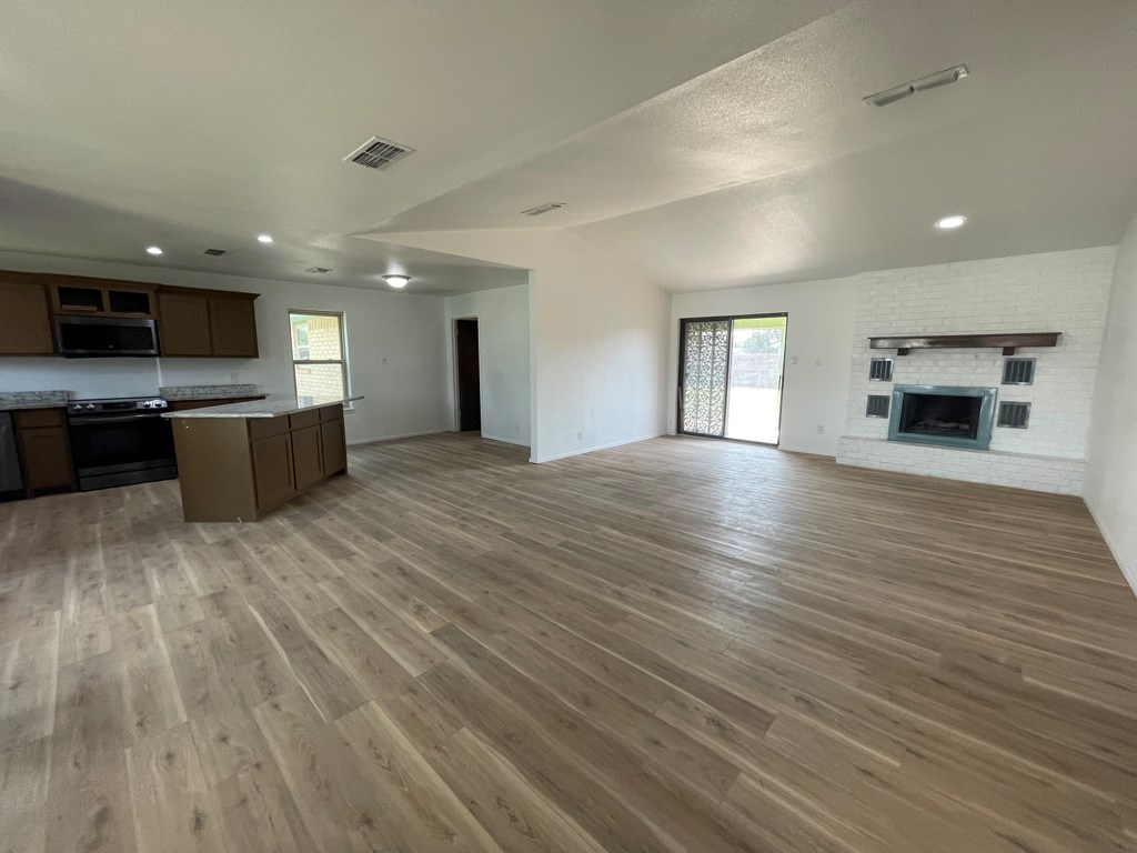 1008 Pine Property Photo 12