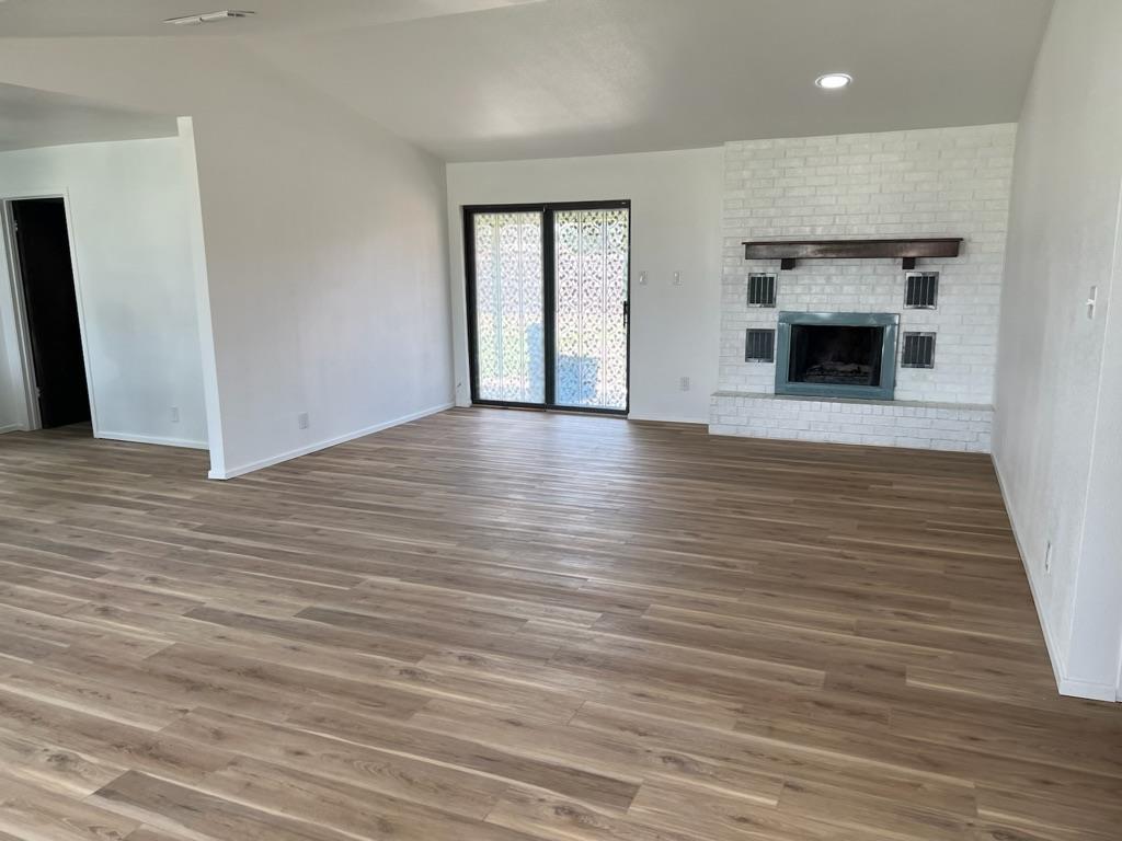 1008 Pine Property Photo 13