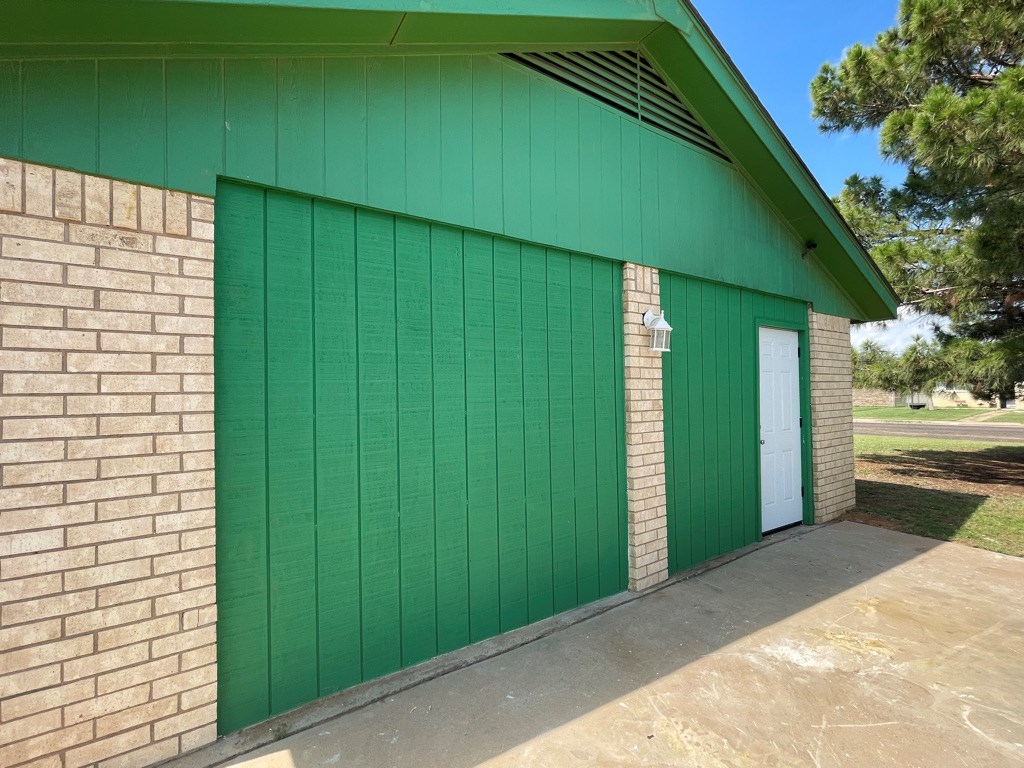1008 Pine Property Photo 33