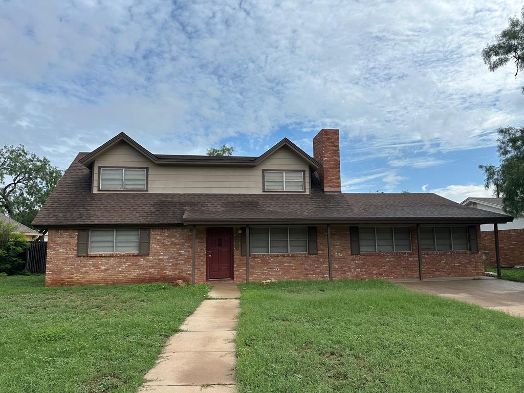 3226 Woodland Circle Property Photo 1