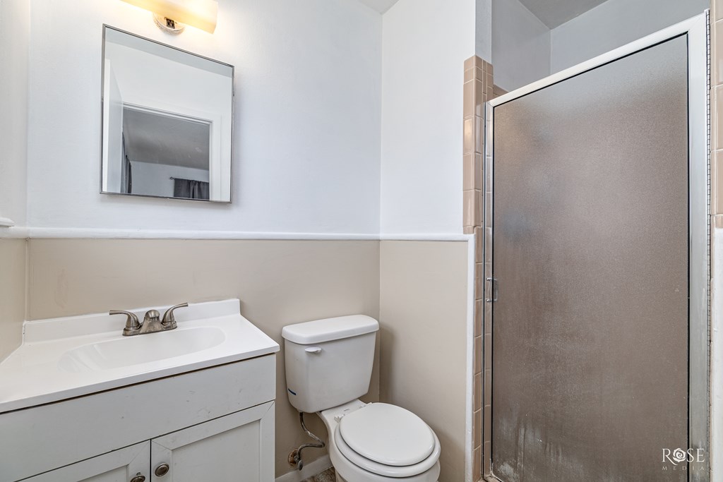 2306 Brown St Property Photo 13