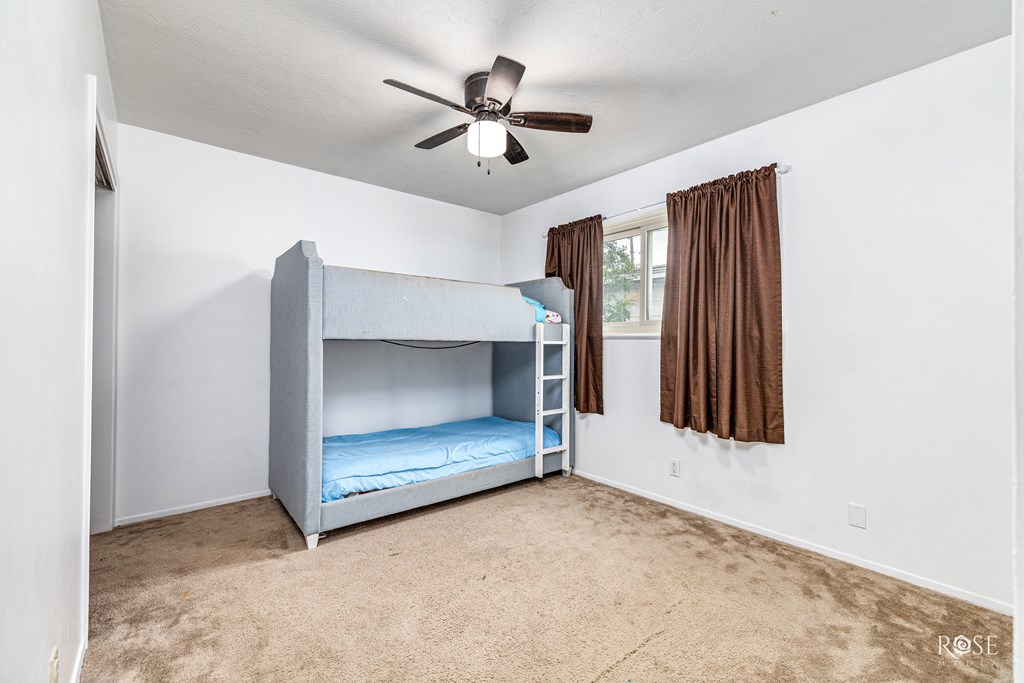 2306 Brown St Property Photo 14