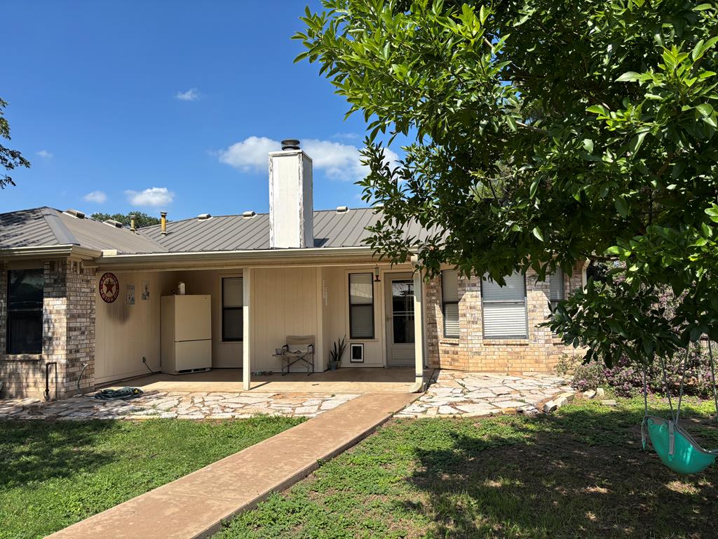 1206 Ricks Court Property Photo 1