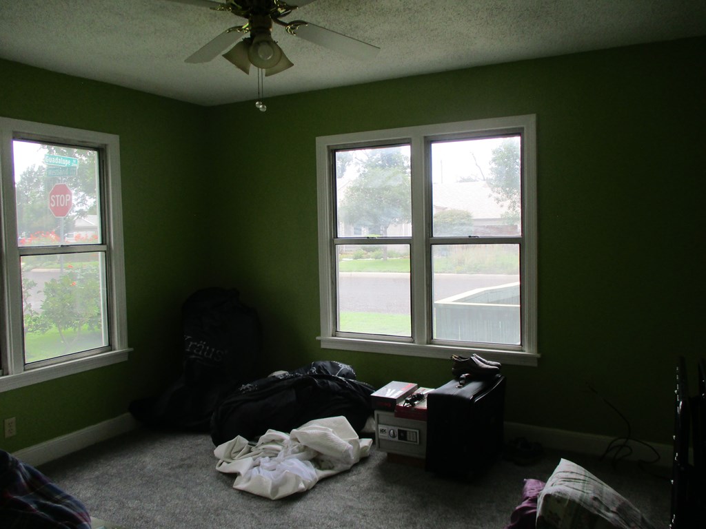 402 Westland Ave Property Photo 9