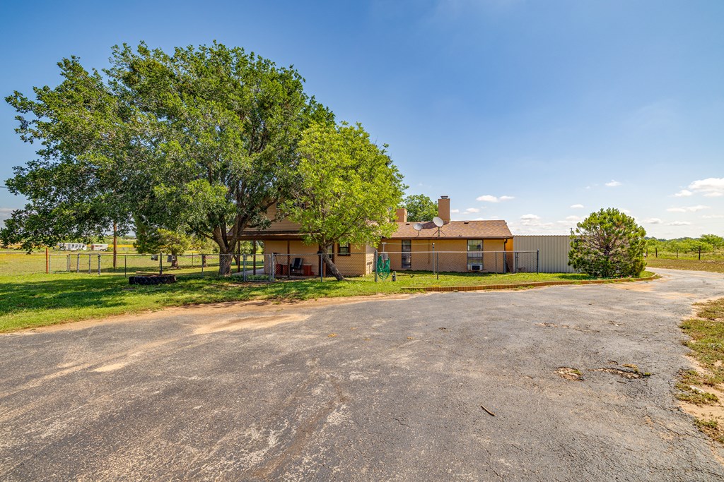 8881 Rust Rd Property Photo 33