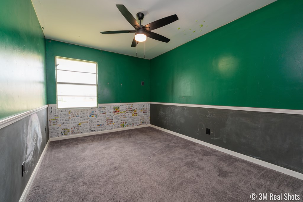 130 E Riverside Ave Property Photo 16