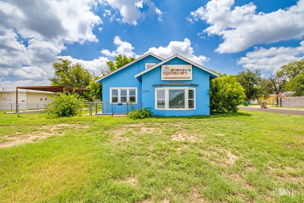 1823 Freeland Ave Property Photo 1