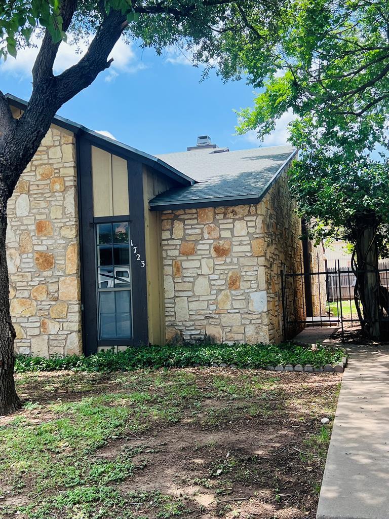 1723 Utah Ave Property Photo 1
