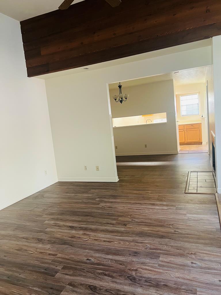 1723 Utah Ave Property Photo 3