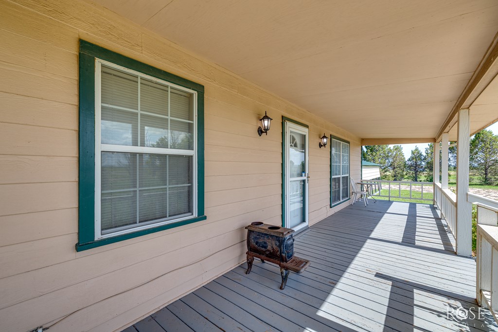 10934 Glass Rd Property Photo 5