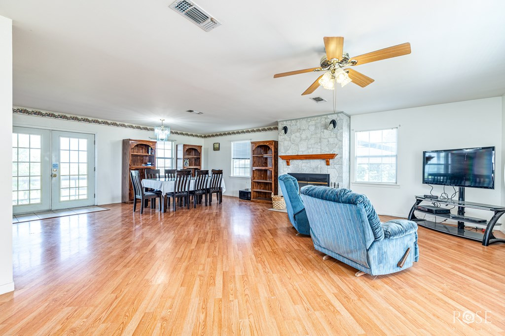 10934 Glass Road Property Photo 7