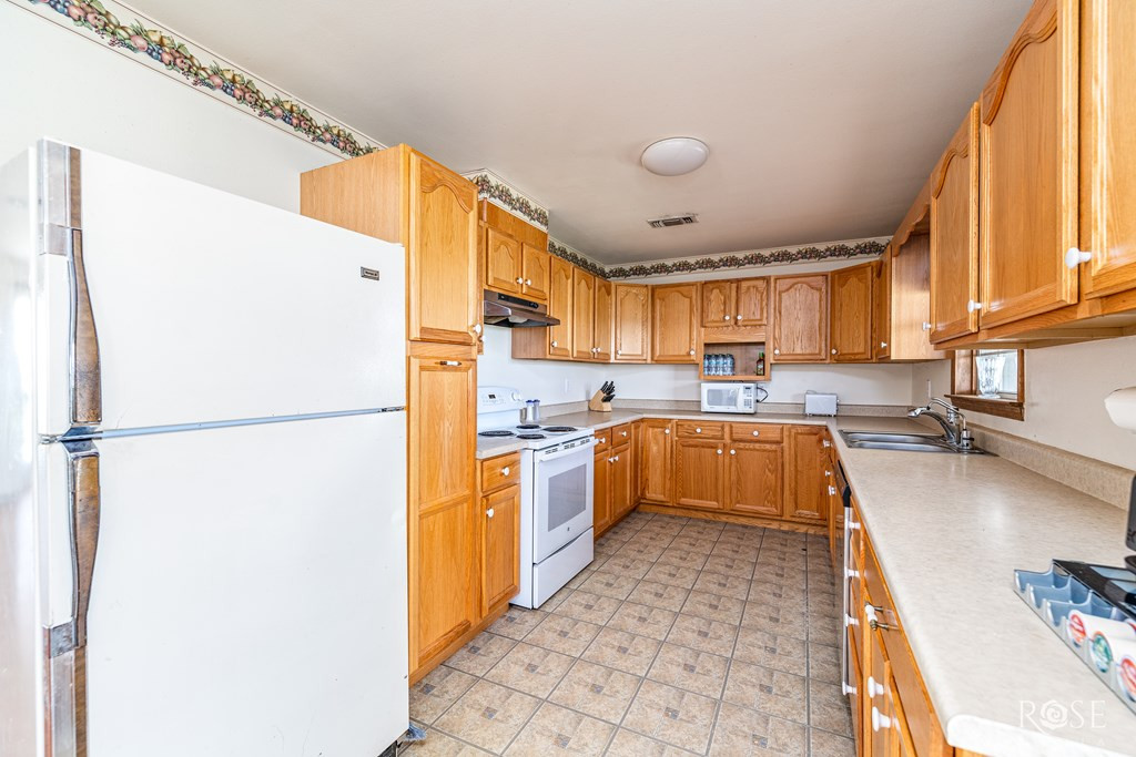 10934 Glass Road Property Photo 10