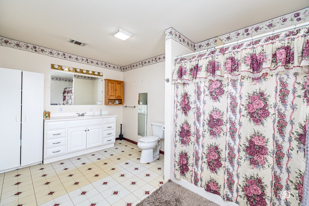 10934 Glass Road Property Photo 14