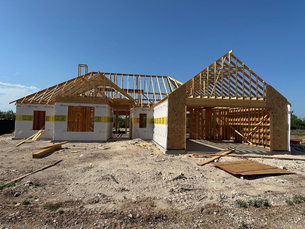 9693 Jaguar Trail Property Photo 2