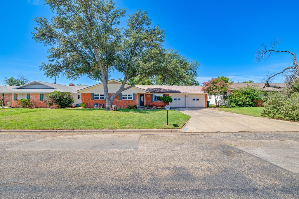 3207 Cornell Property Photo 3