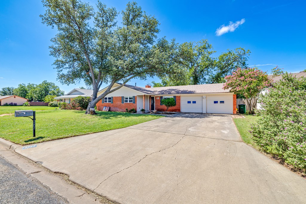3207 Cornell Property Photo 4