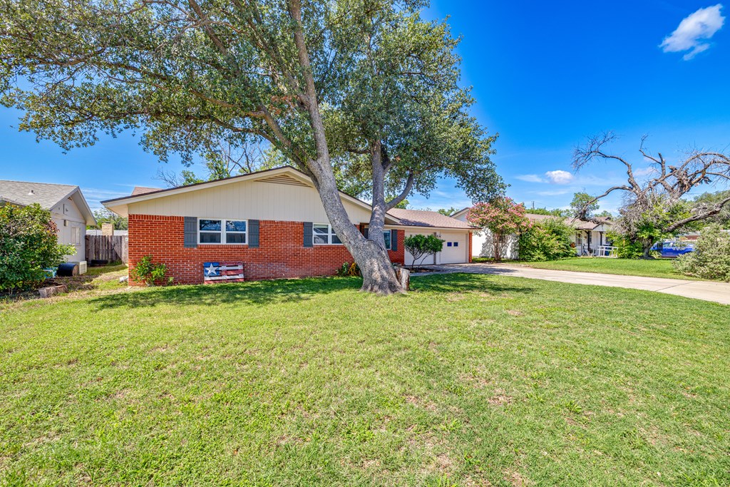3207 Cornell Property Photo 5