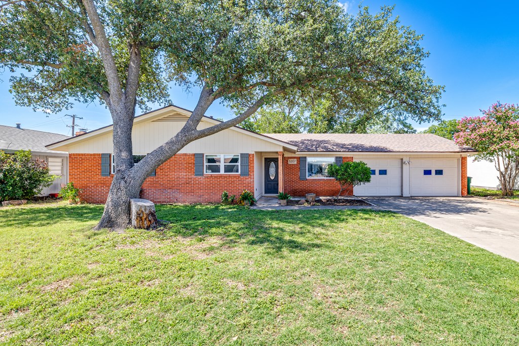 3207 Cornell Property Photo 6