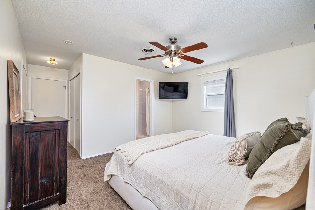 3207 Cornell Property Photo 18
