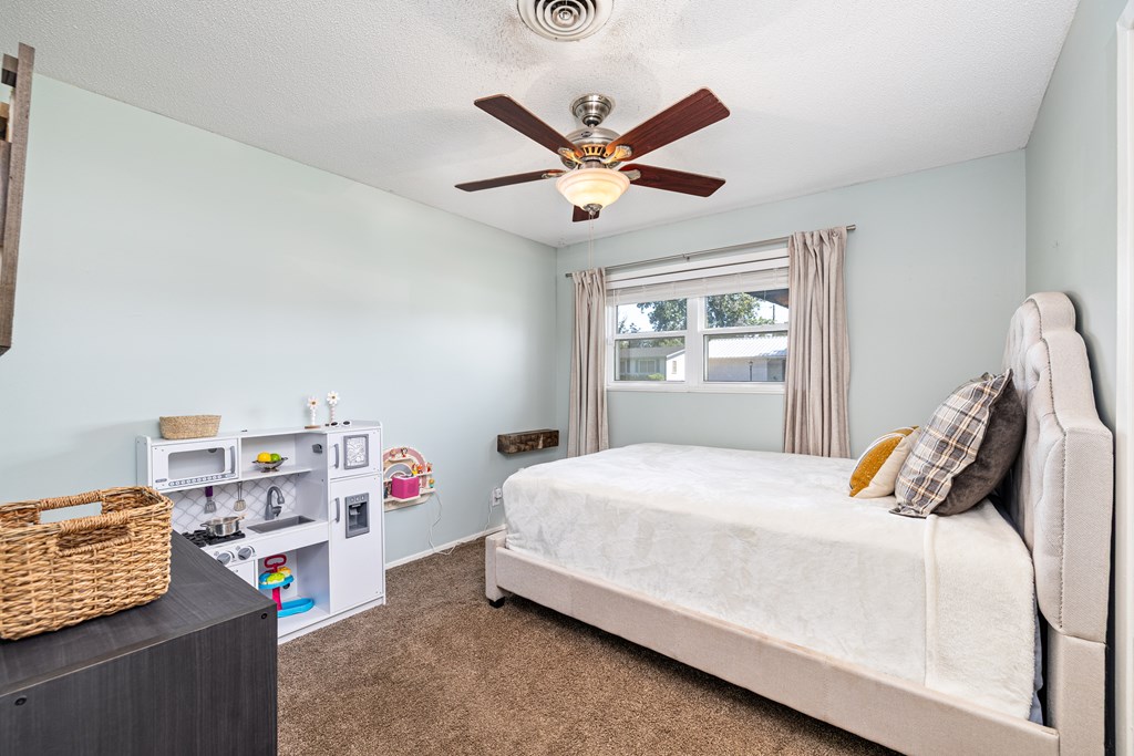 3207 Cornell Property Photo 22