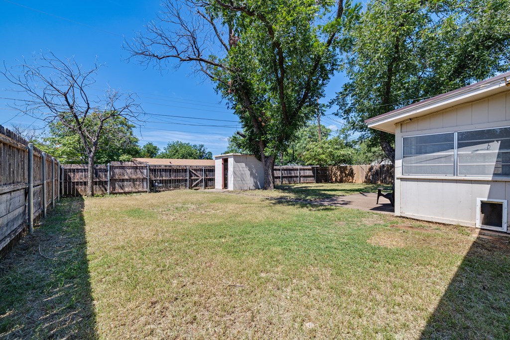 3207 Cornell Property Photo 29