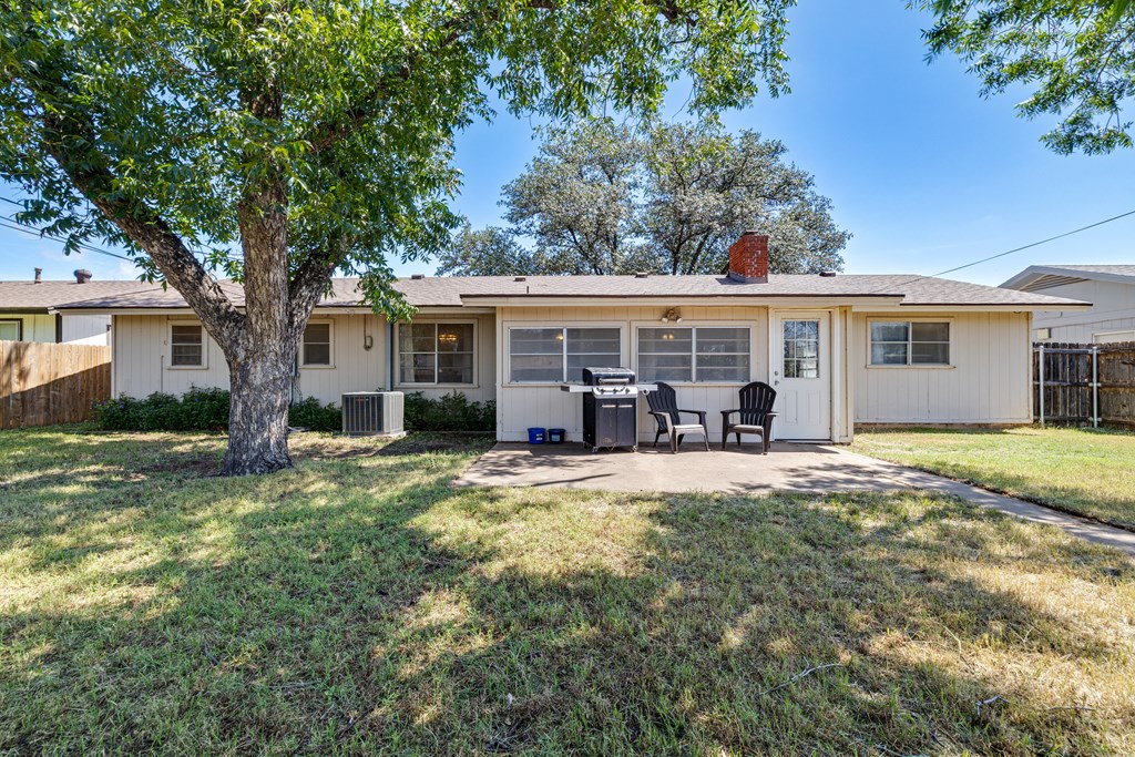 3207 Cornell Property Photo 32