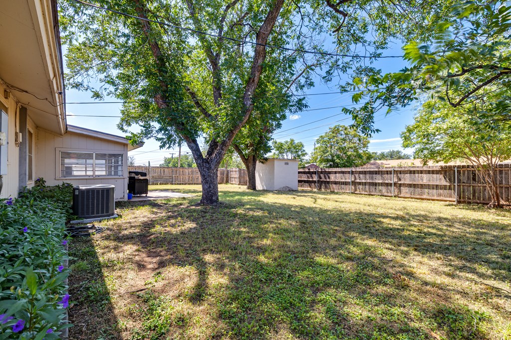 3207 Cornell Property Photo 34