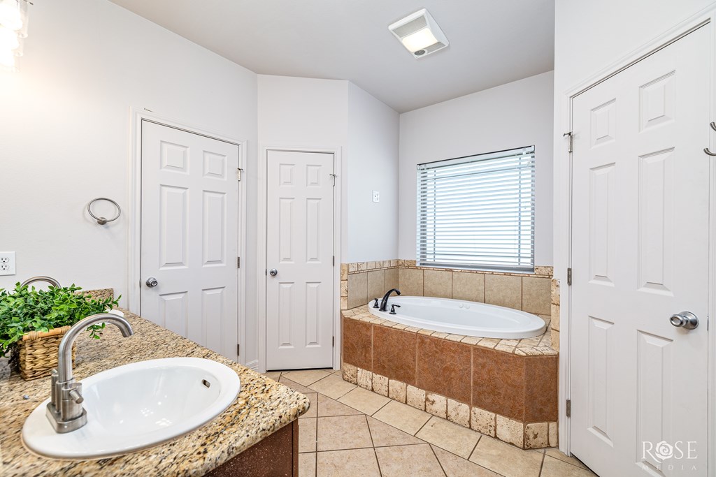 4229 Goodnight Trail Property Photo 13