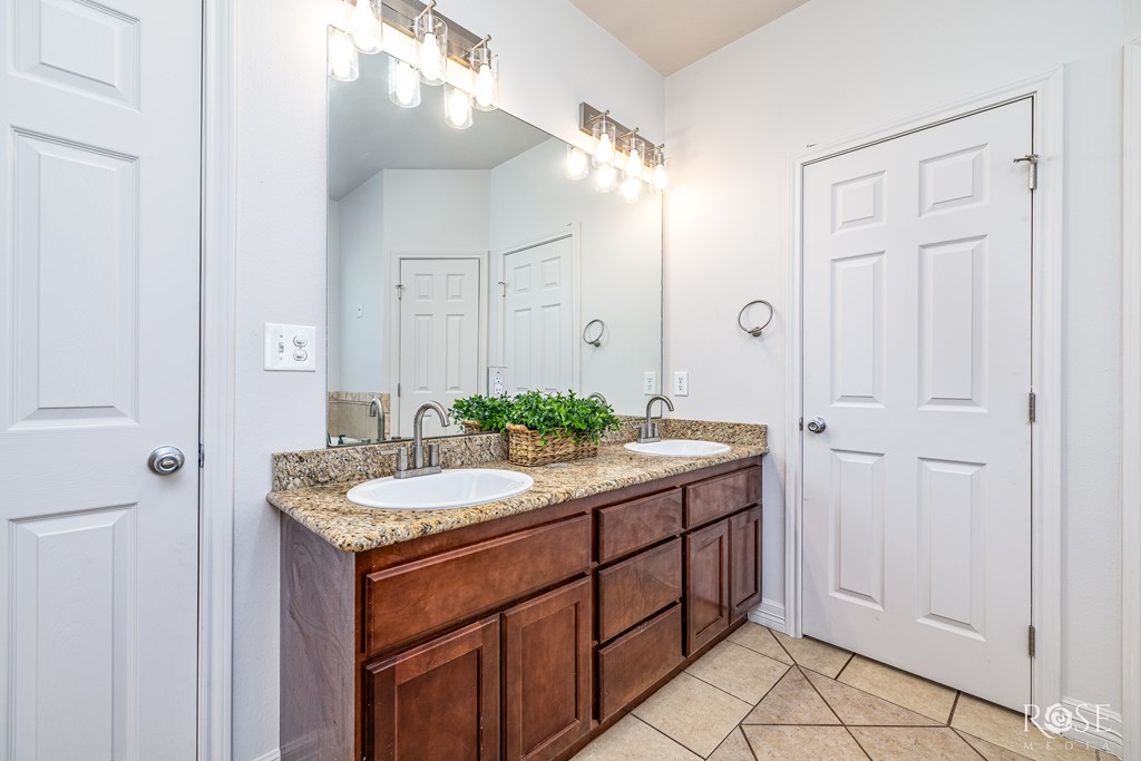 4229 Goodnight Trail Property Photo 14
