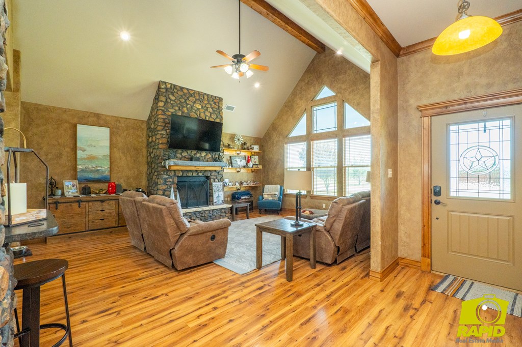 8486 Bison Trail Property Photo 5