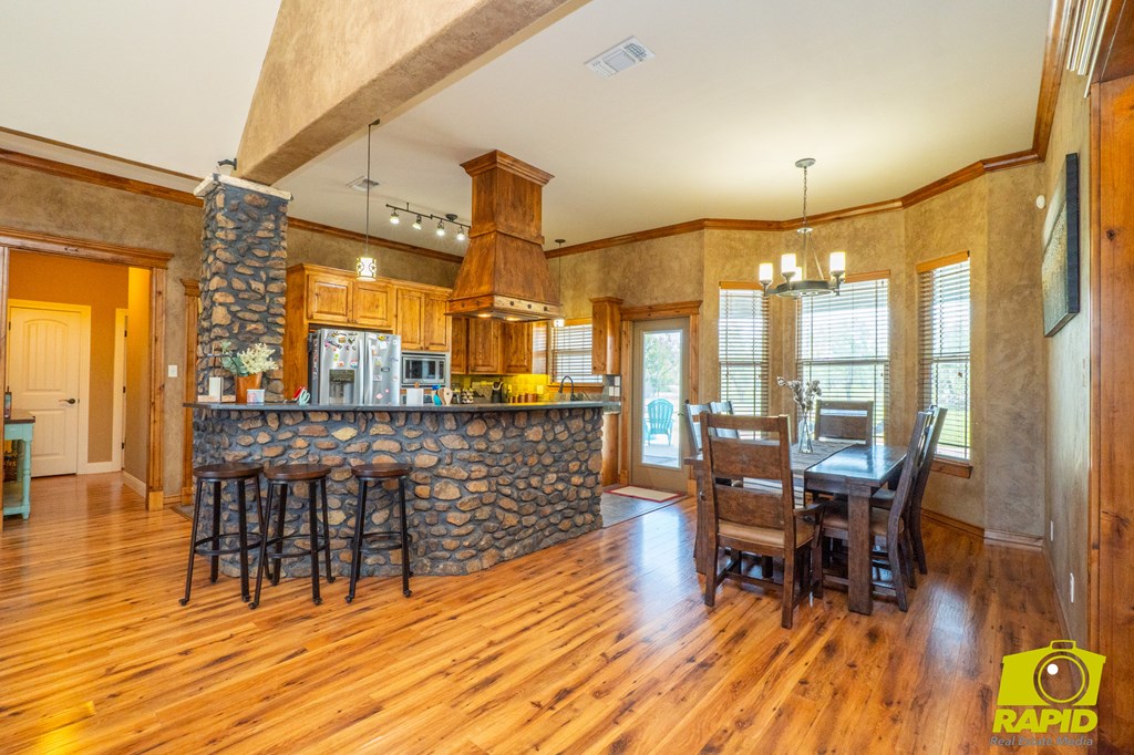 8486 Bison Trail Property Photo 9
