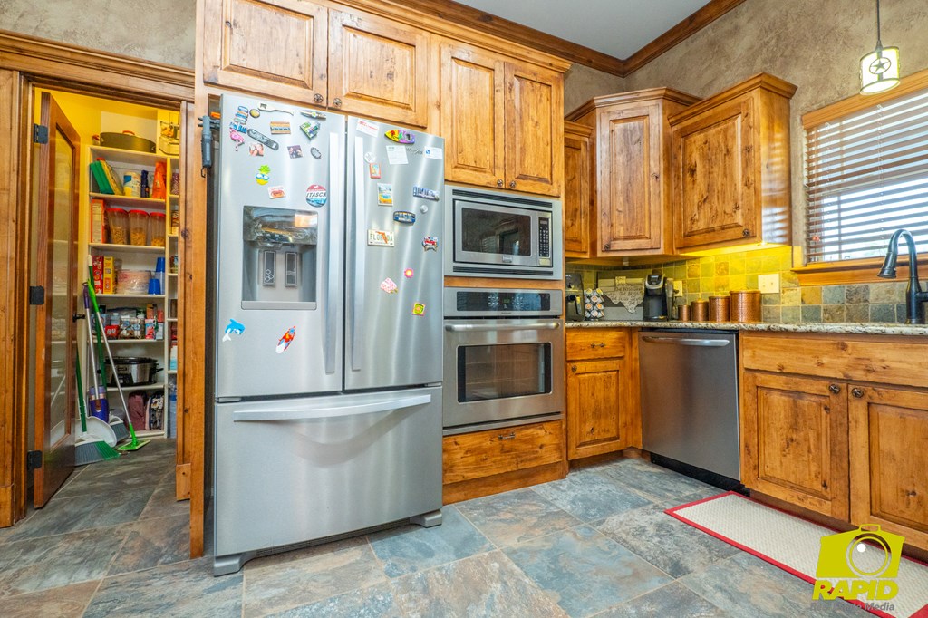 8486 Bison Trail Property Photo 11