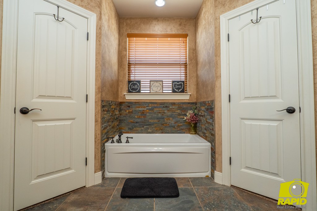 8486 Bison Trail Property Photo 20