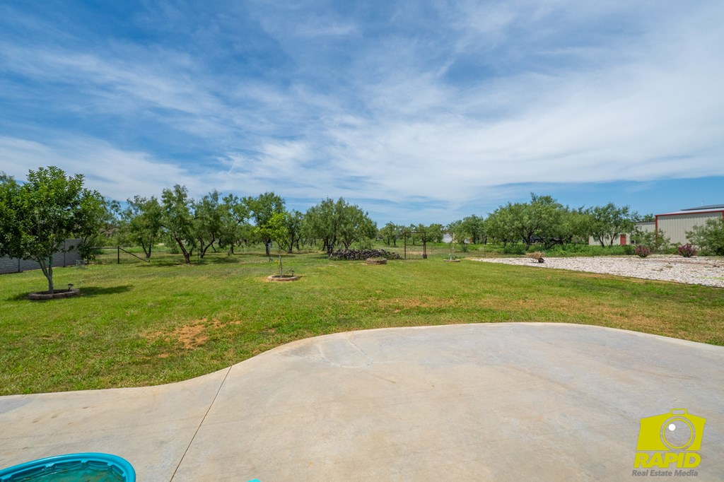 8486 Bison Trail Property Photo 32