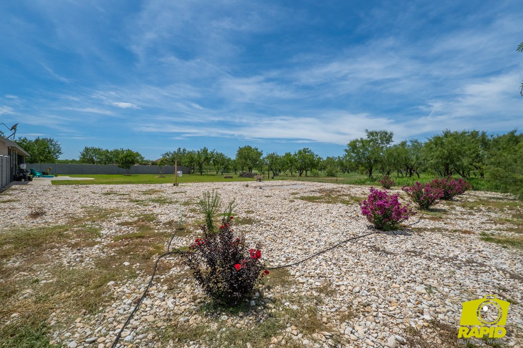 8486 Bison Trail Property Photo 33