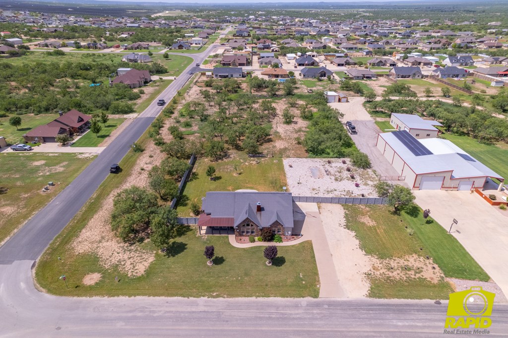 8486 Bison Trail Property Photo 37