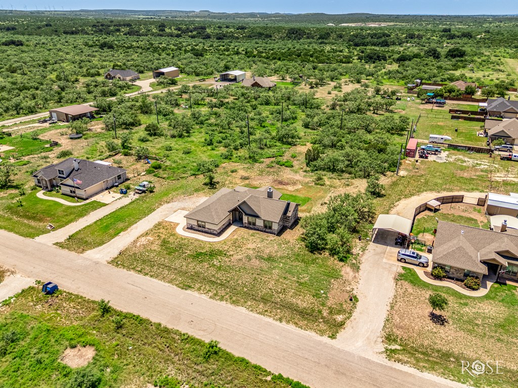16927 Riata Trail Property Photo 32
