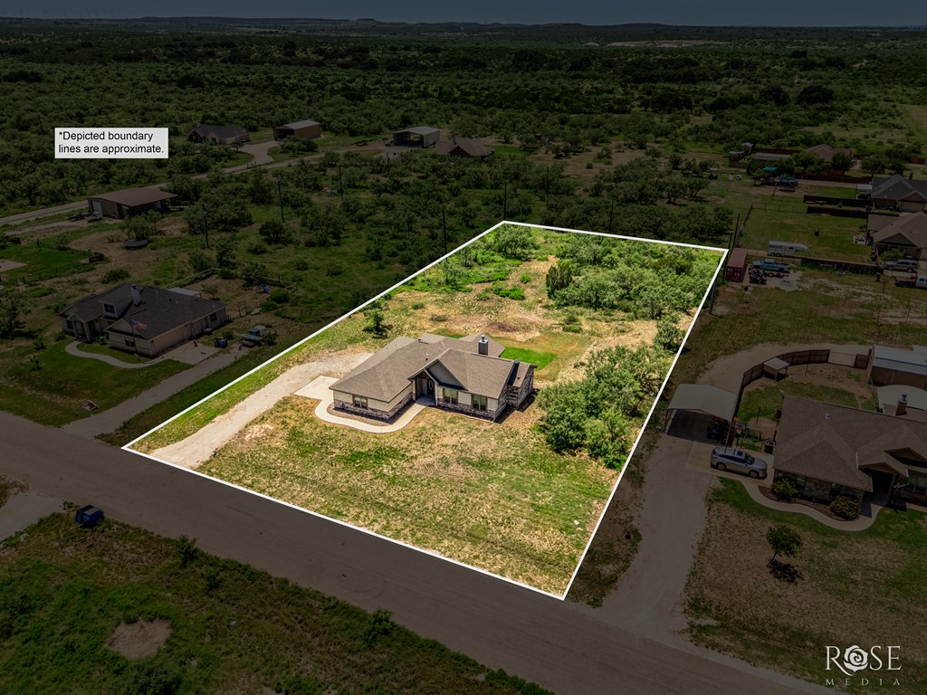 16927 Riata Trail Property Photo 33