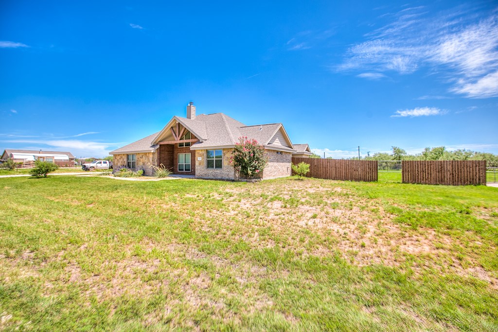 9236 Remuda Lane Property Photo 3