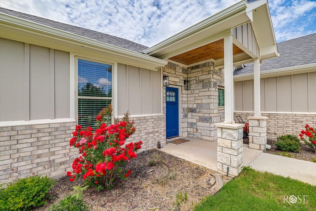 17643 McCrary