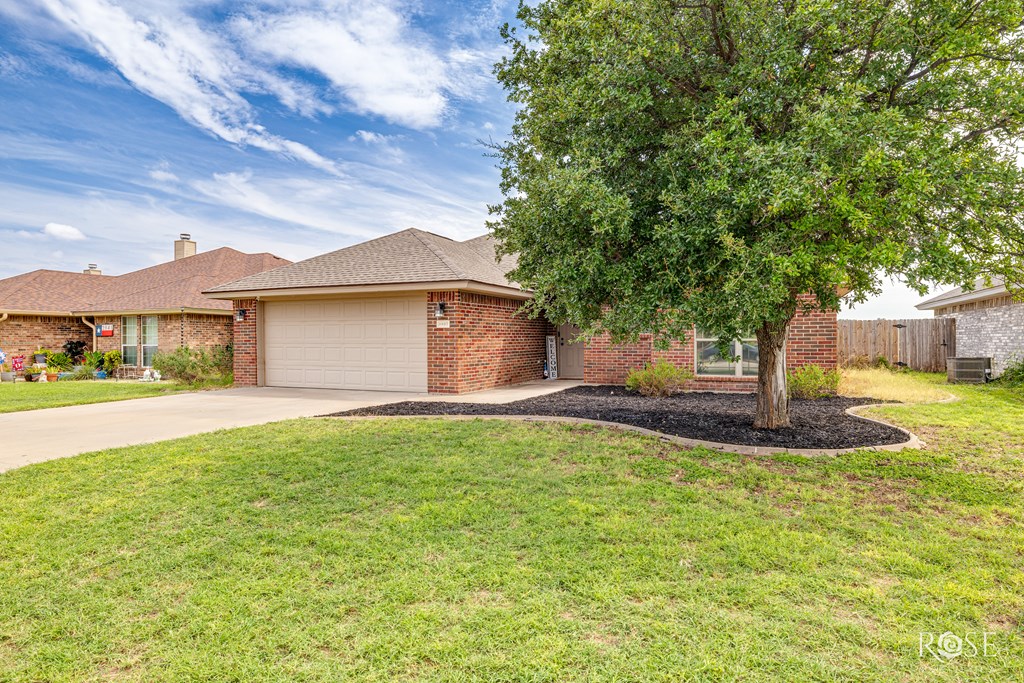 2837 Mcgill Blvd Property Photo 4