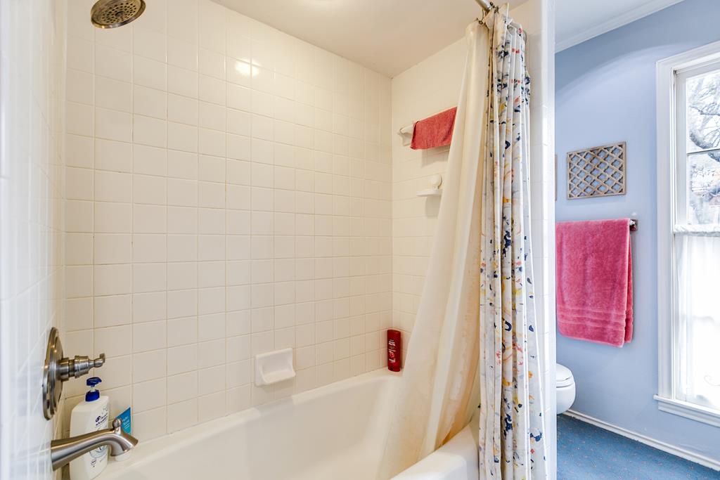 2332 Sul Ross St Property Photo 36