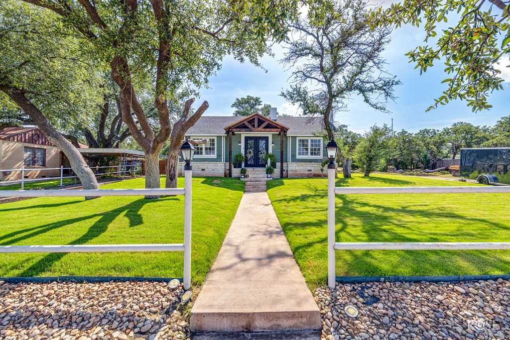 1103 S Concho Dr Property Photo 37