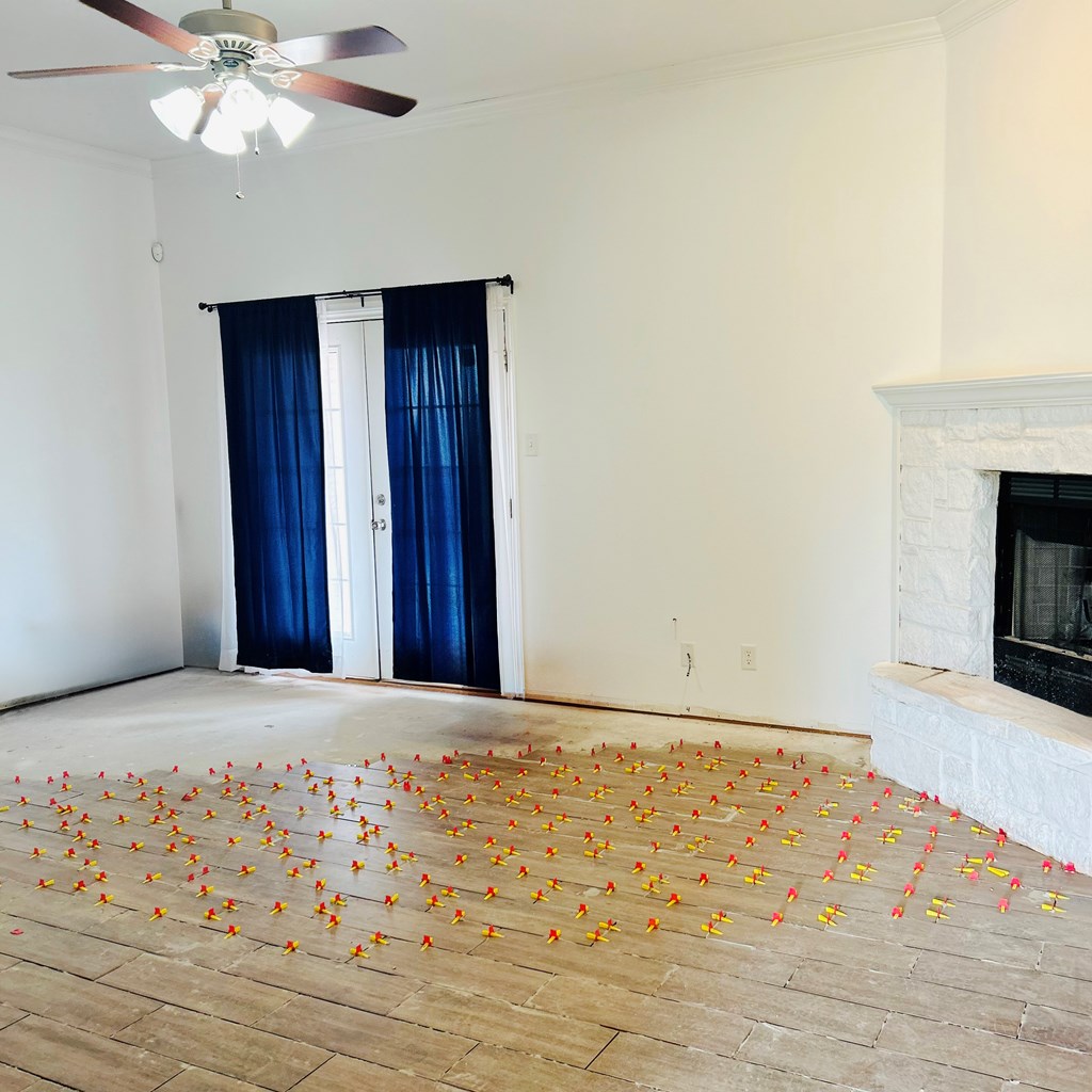 1102 Gordon Blvd Property Photo 2