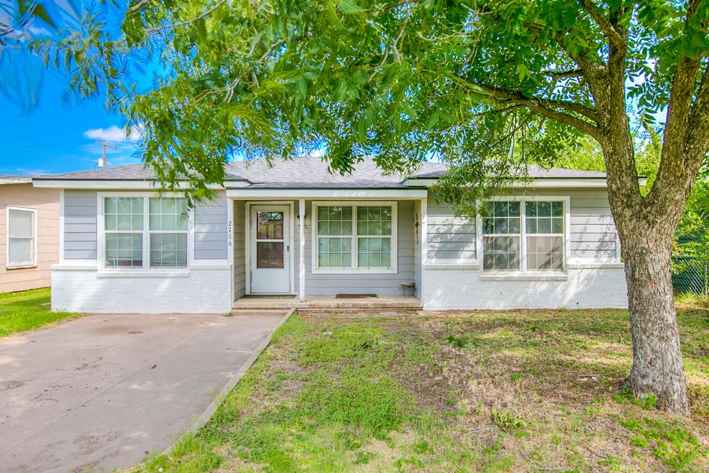 2706 Guadalupe St Property Photo 1