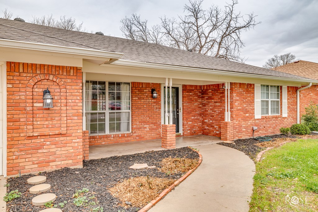 3102 Chatterton Dr Property Photo 27